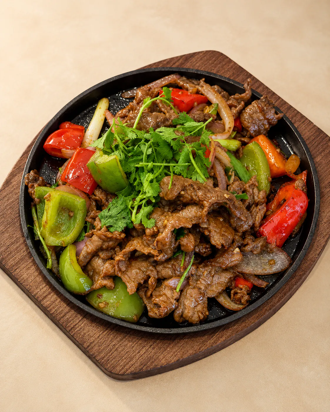 Sizzling Beef at Hei Hei Kitchen, Chinese Restaurant in Rosemead